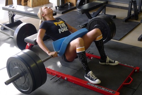 barbell hip thrust